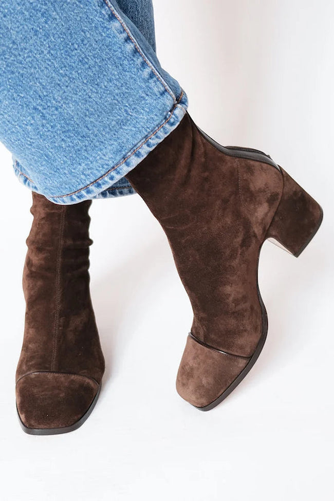 Renata – Botins elegantes de salto largo