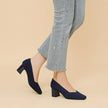 Mirela – Sapatos de salto bloco com linhas minimalistas