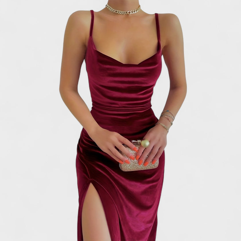 Vestido de veludo com fenda feminino