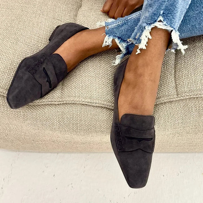 Elise - Mocassim Raso de Bico Quadrado com Tira Frontal