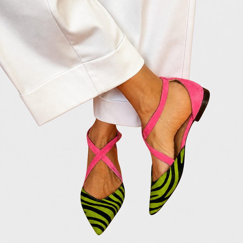Annika - Sapatilha de Bico Fino com Tiras Cruzadas