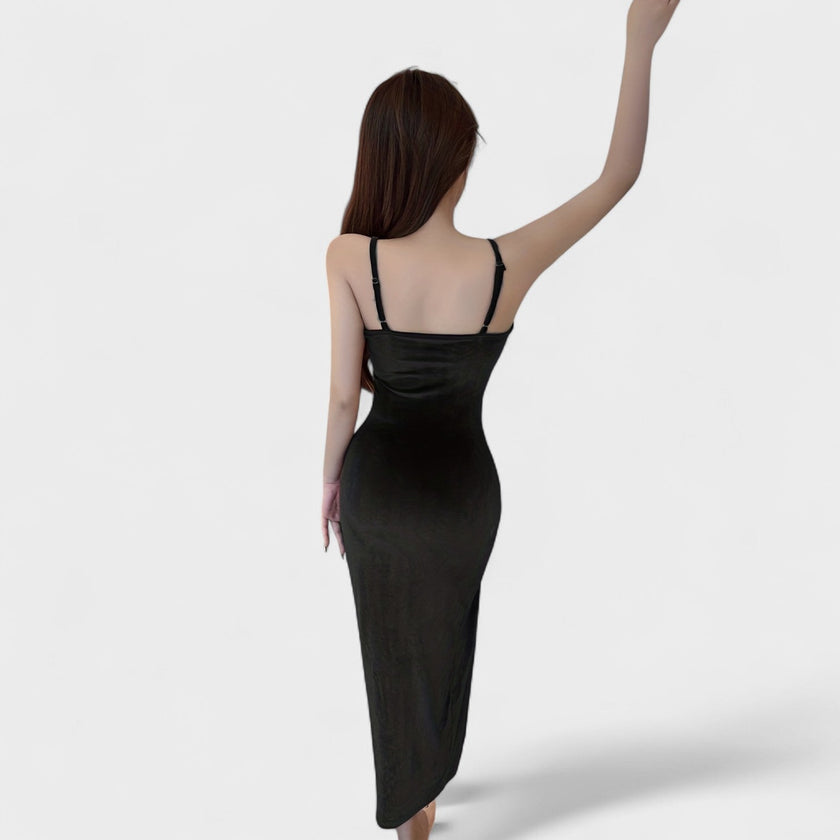 Vestido de veludo com fenda feminino