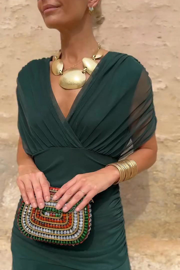 Camila | Vestido Midi Floral de Ombros Descobertos