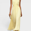 Vestido Maelle em chiffon com cintura drapeada e elegância fluida