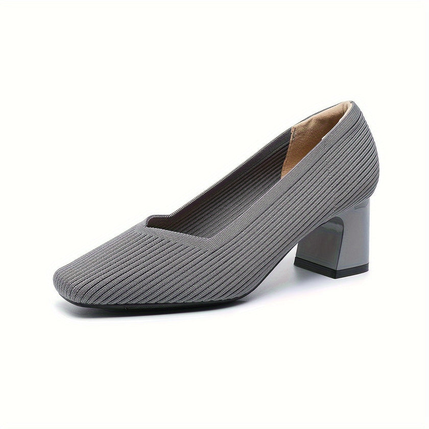 Mirela – Sapatos de salto bloco com linhas minimalistas