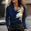 Blusa de Cetim Luxuosa com Decote Suave feminino