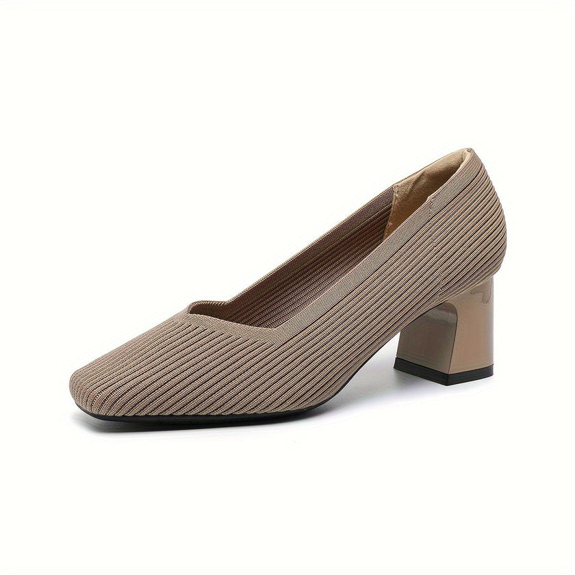 Mirela – Sapatos de salto bloco com linhas minimalistas