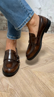 Maevie - Mocassim de Brilho com Tira de Duas Fivelas