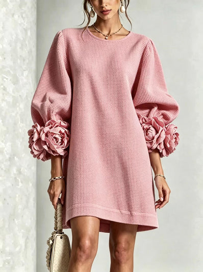 Filipa — Vestido Curto com Mangas Bufantes e Punhos Florais