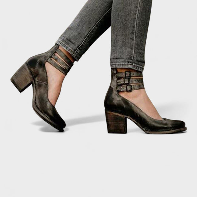 Ivana – Sapatos de pele com fivelas e salto estável