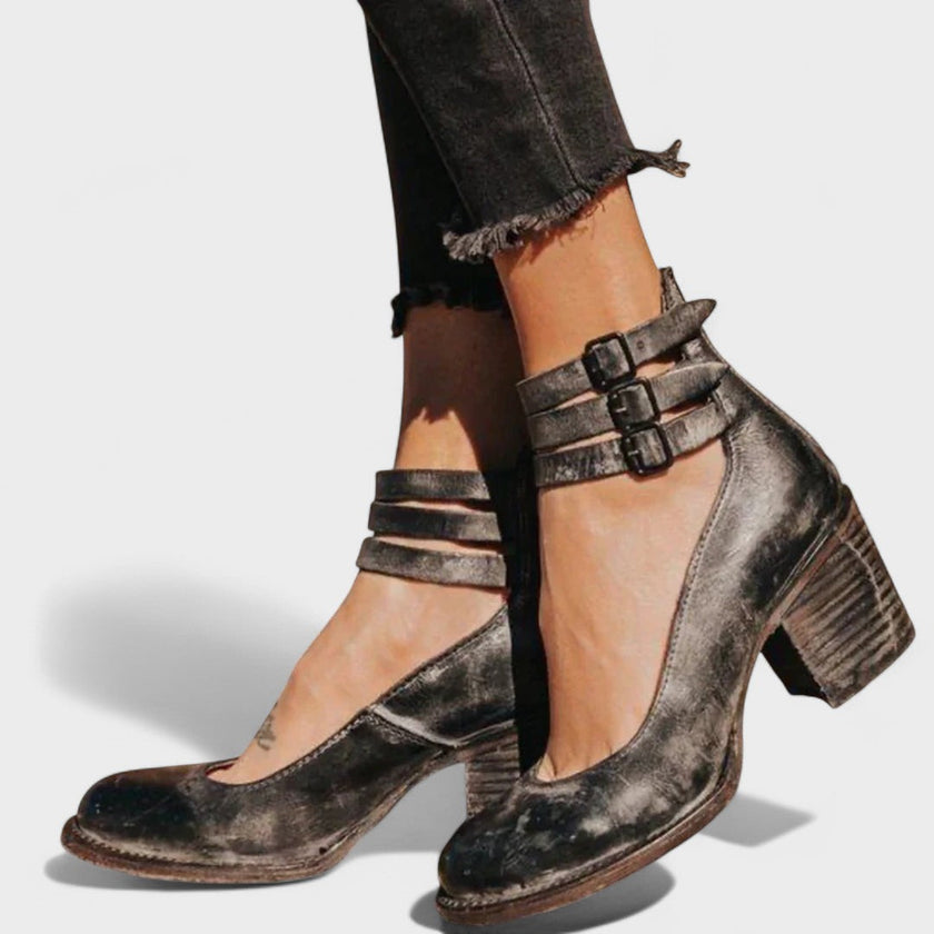 Ivana – Sapatos de pele com fivelas e salto estável