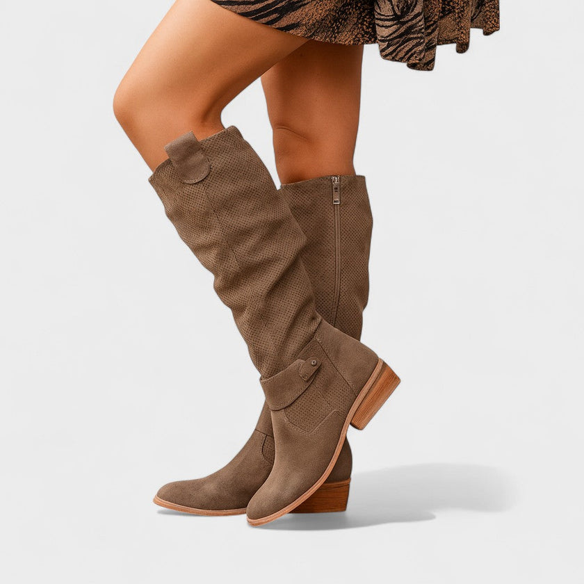 Sara – Botas de cano alto com linhas intemporais