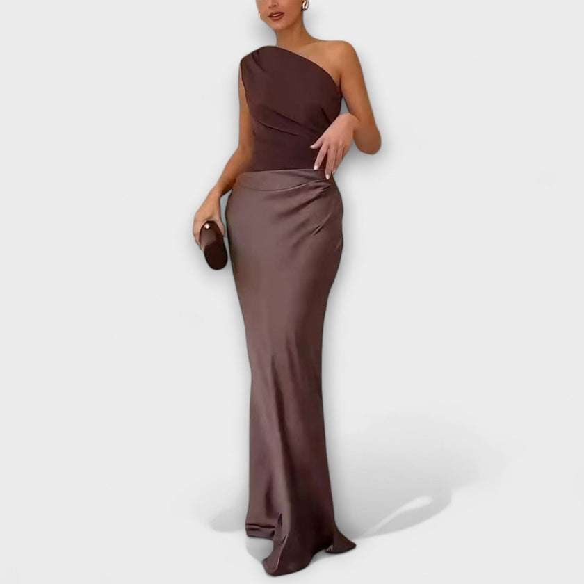 Vestido de cetim assimétrico feminino
