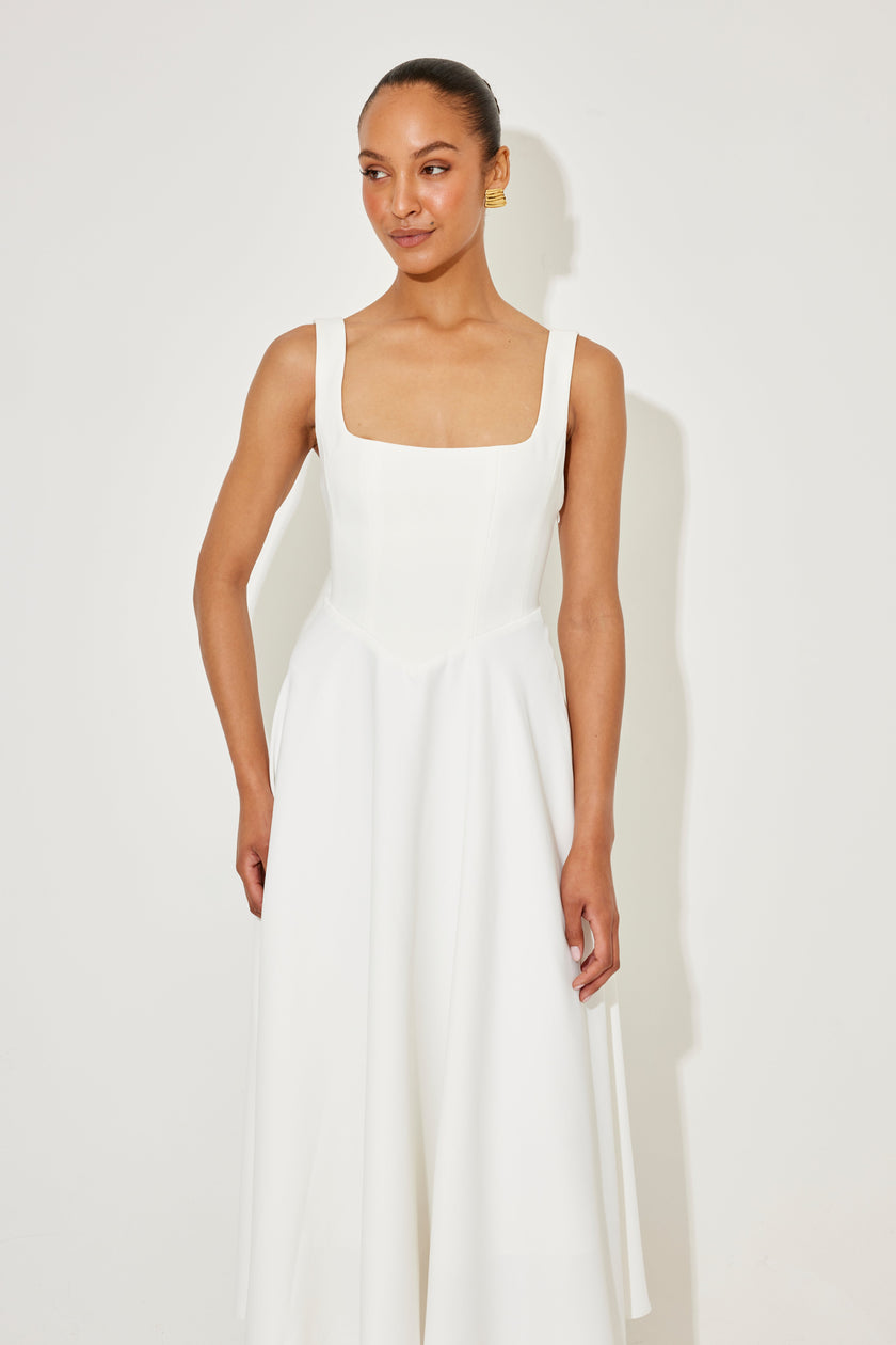 Vestido Midi Intemporal feminino