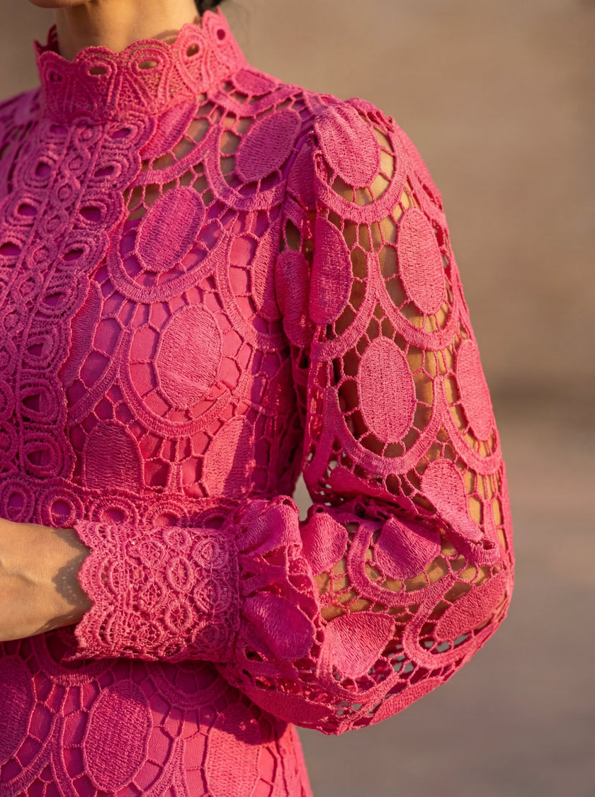 Constança | Vestido Midi Rendado para Cerimónia