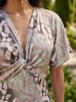 Francisca | Vestido Midi Estampado de Corte Fluido