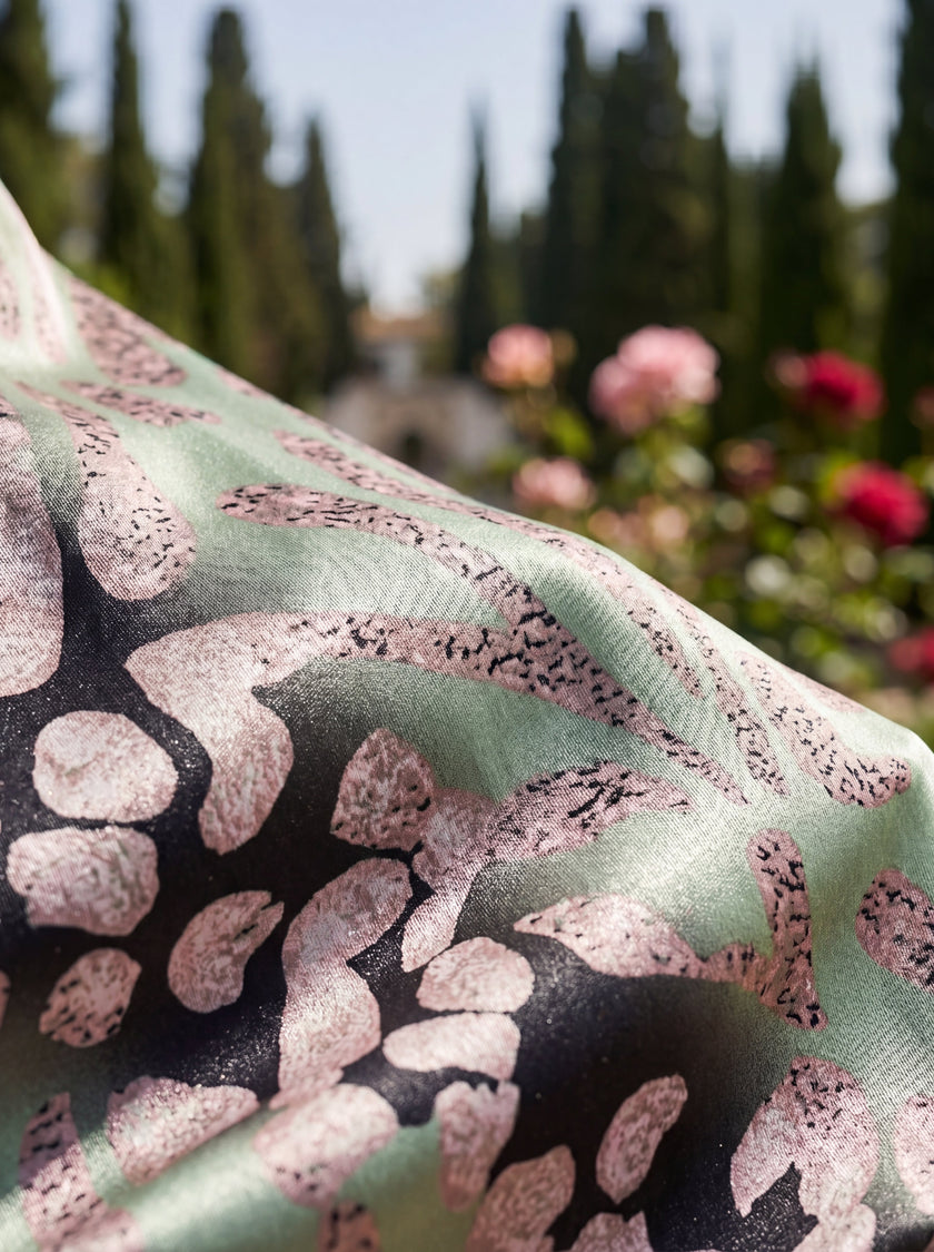 Francisca | Vestido Midi Estampado de Corte Fluido