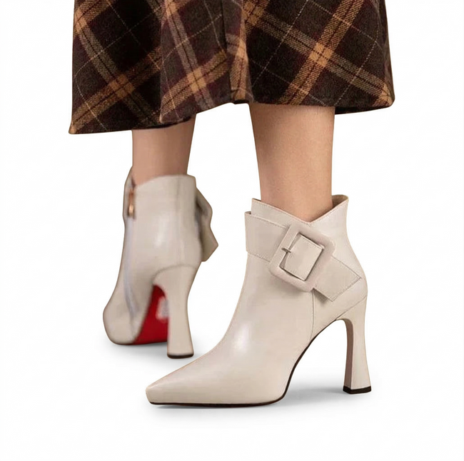 Penélope – Botins de salto alto com fivela