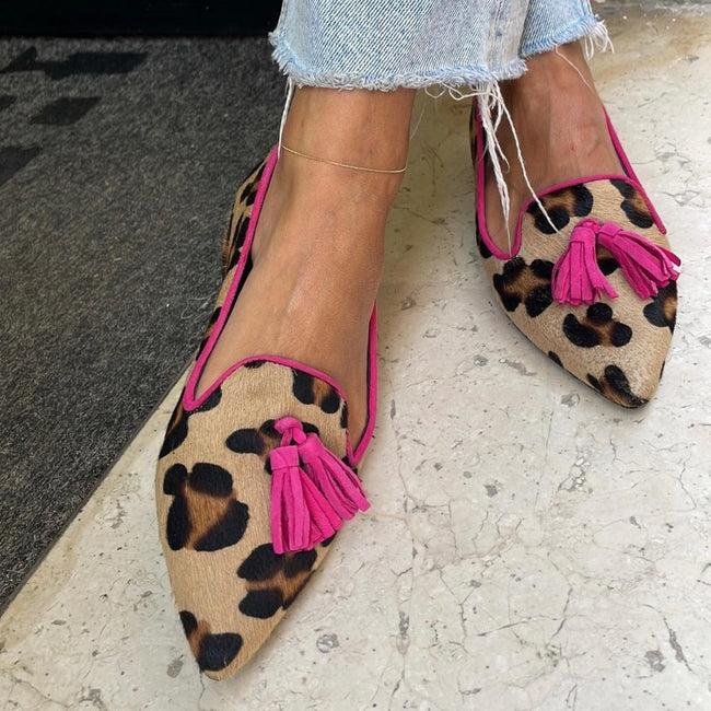 Alyssa - Sapatilha de Leopardo com Borla e Decote Baixo