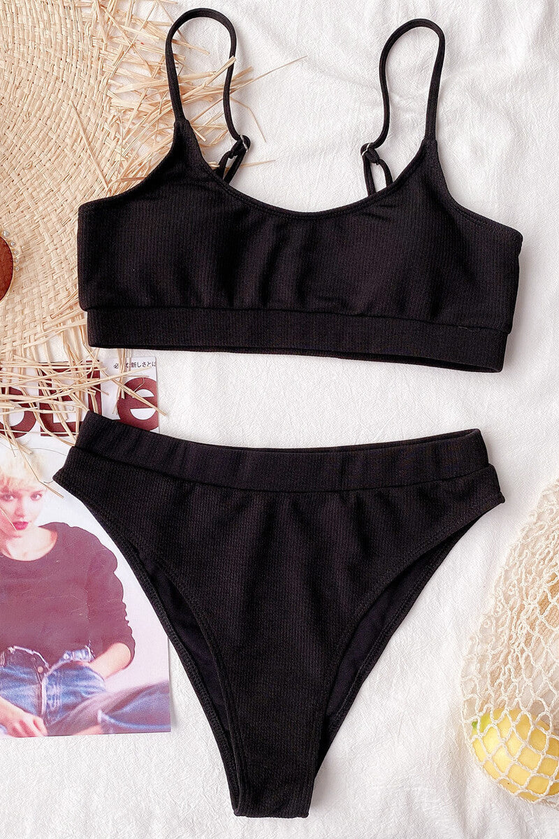 Biquíni com Top de Faixa e Calça Alta