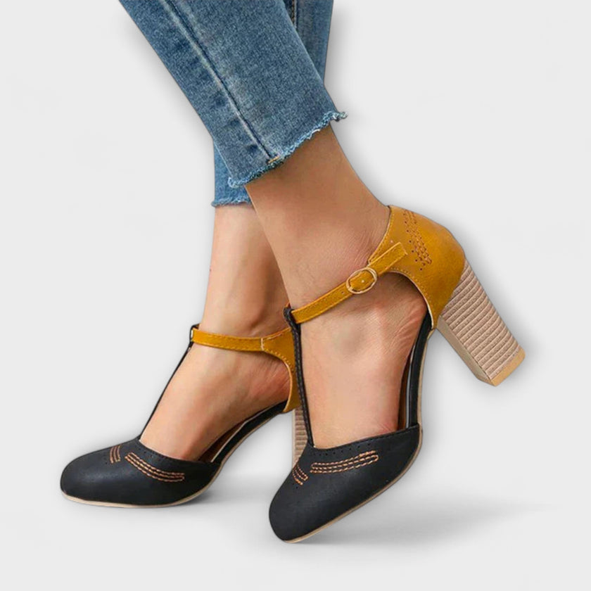 Noemi – Sapatos de salto com tira em T