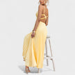 Vestido maxi amarelo plissado feminino