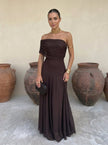 Inês | Vestido Maxi de Ombro Descoberto