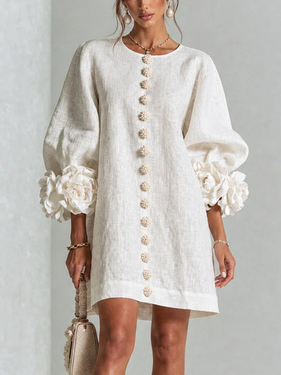 Adriana — Vestido Curto com Botões e Punhos Florais