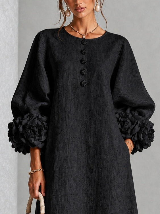 Camila — Vestido Midi Amplo com Botões e Punhos Florais