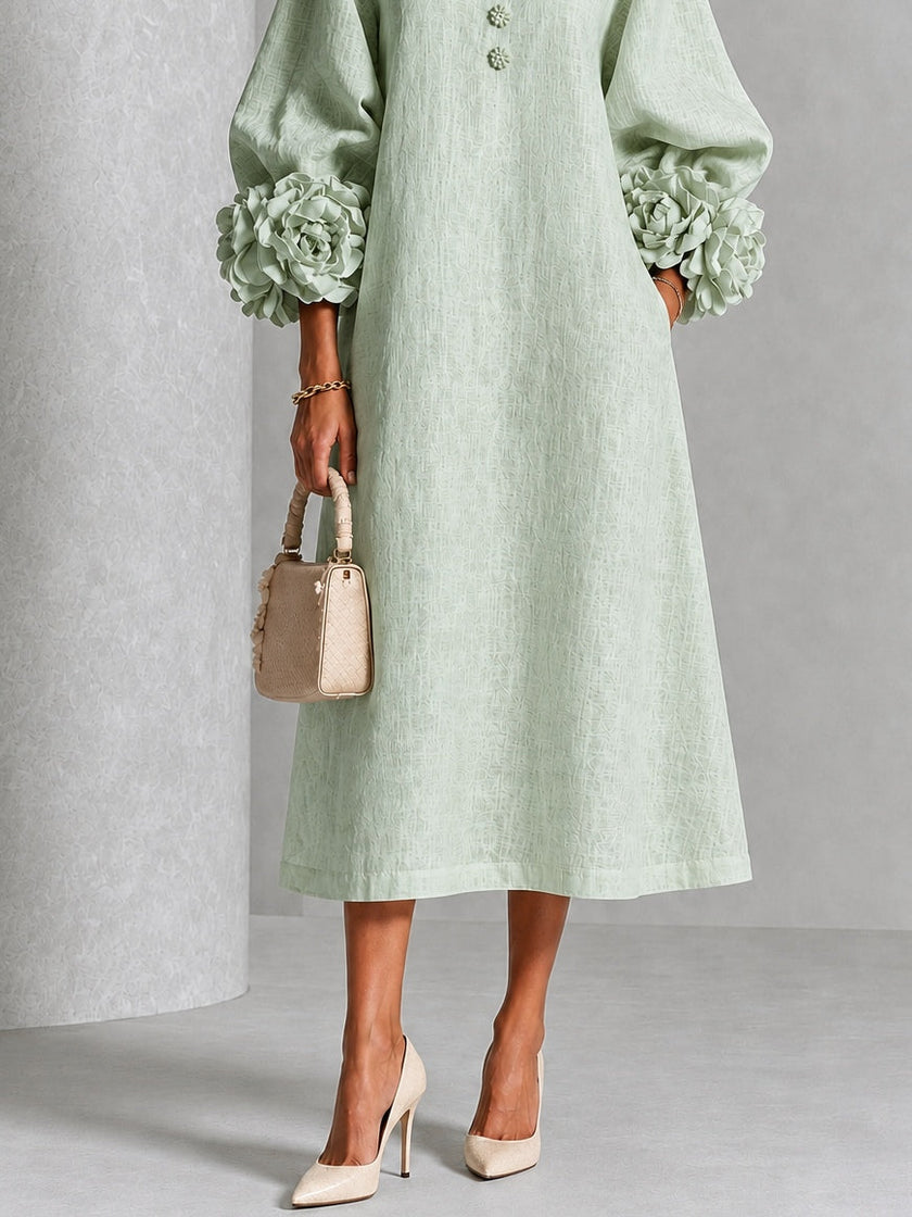 Alana — Vestido Midi com Decote Redondo e Punhos Florais