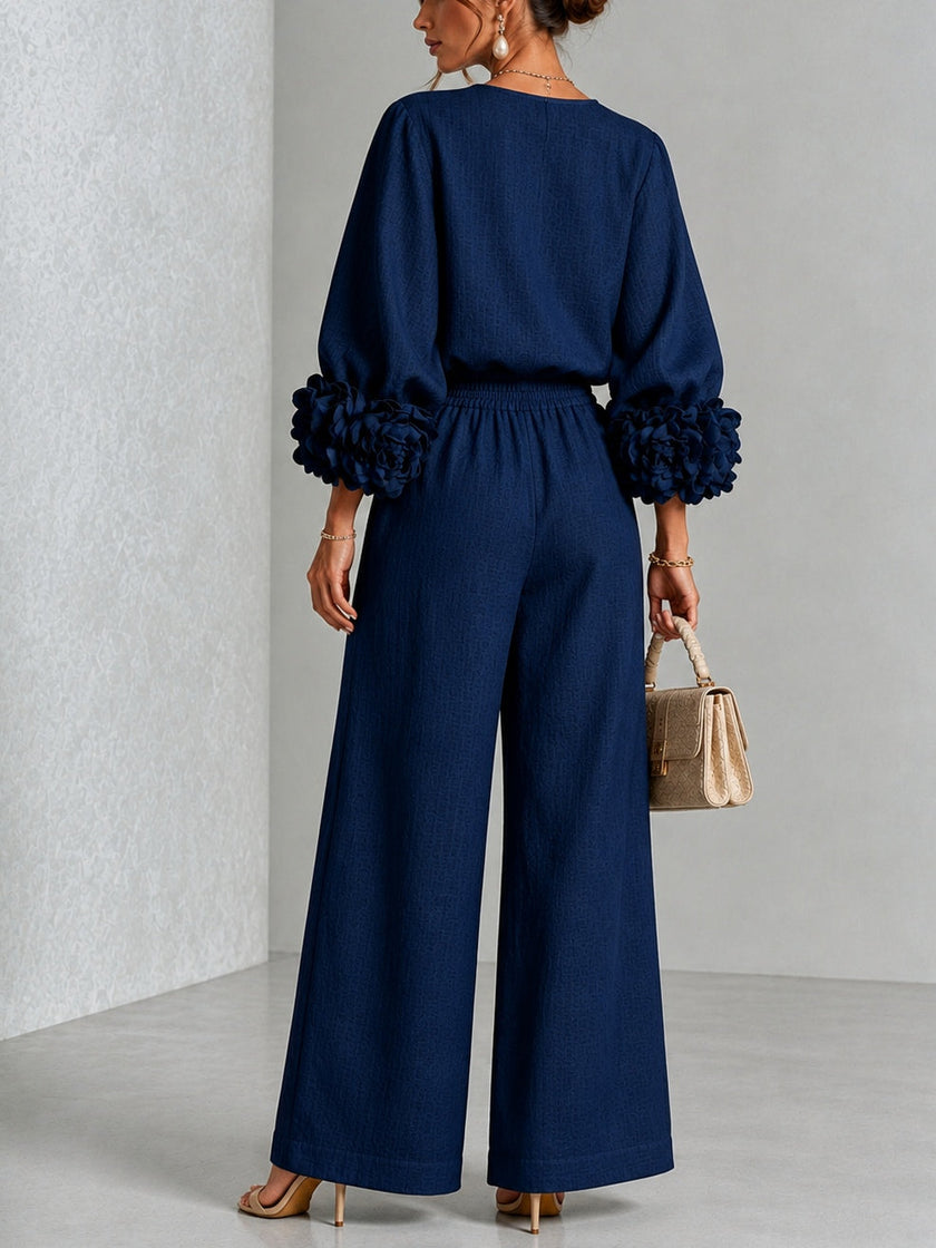 Antonela — Conjunto de Blusa com Punhos Florais e Calças Pantalona