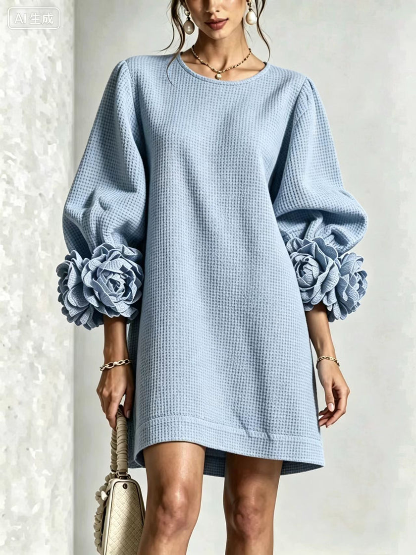 Filipa — Vestido Curto com Mangas Bufantes e Punhos Florais