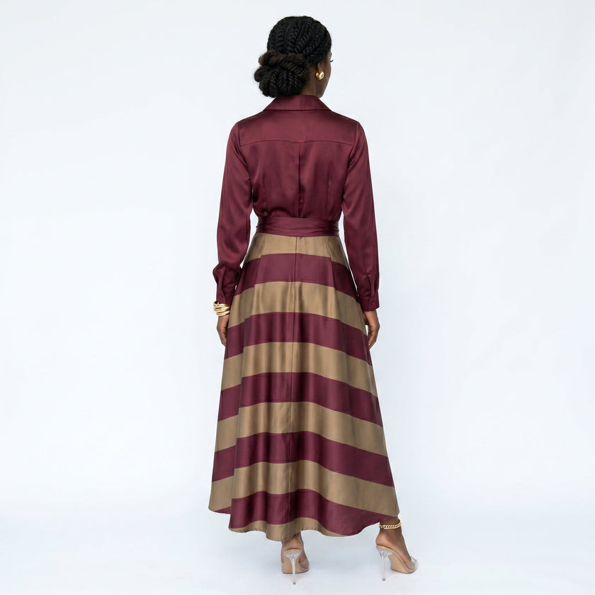 Beatriz | Vestido de Cetim às Riscas Elegante