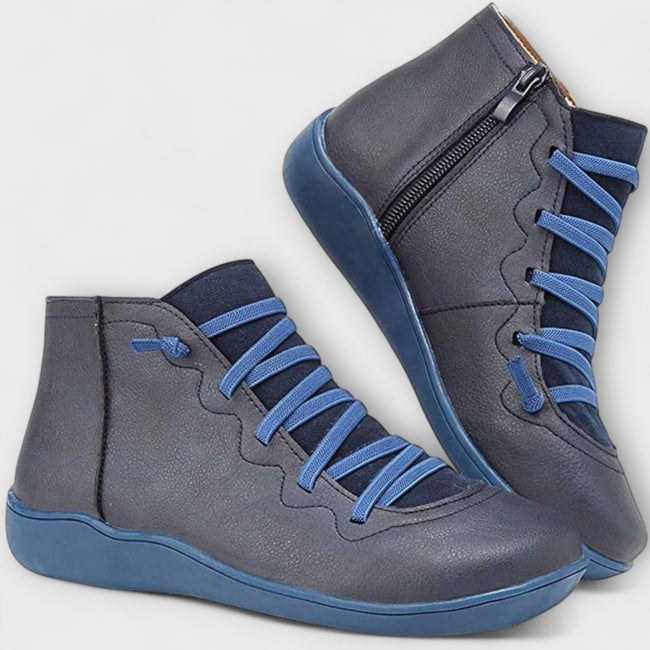 Lorena – Botins de cunha e linhas modernas
