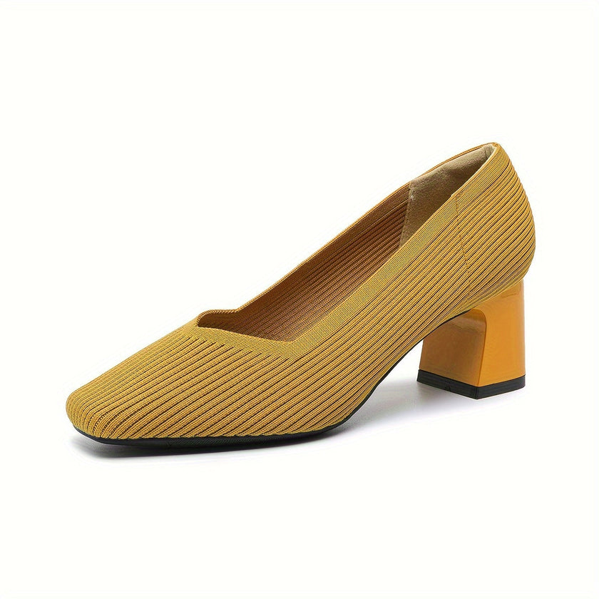 Mirela – Sapatos de salto bloco com linhas minimalistas