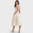 O vestido com corset feminino