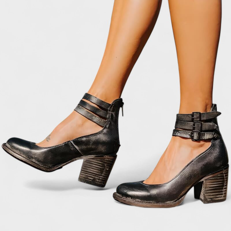 Ivana – Sapatos de pele com fivelas e salto estável
