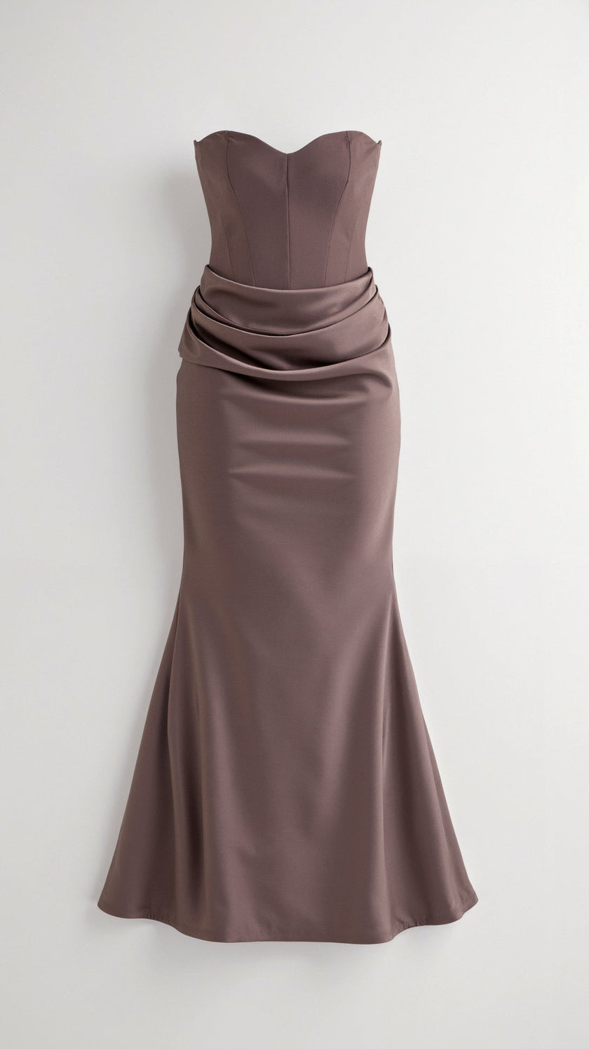 Vestido comprido com corpete feminino