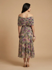 Camila | Vestido Midi Floral de Ombros Descobertos
