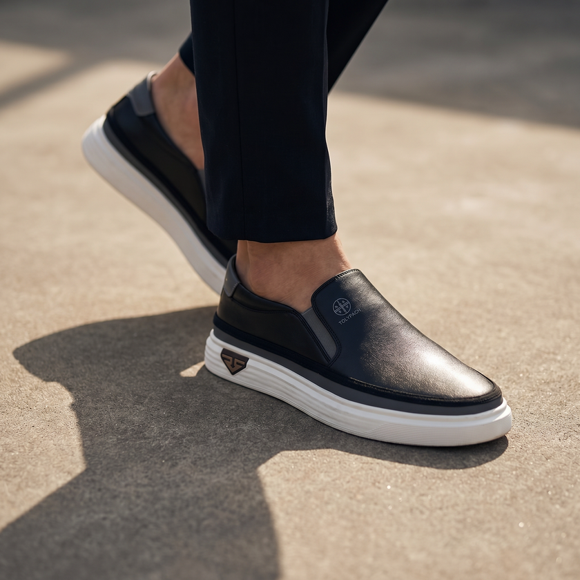 TORINO – Sapatilha Homem Slip-On em Pele