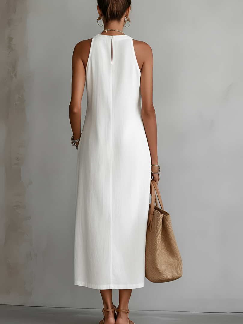 Vestido Clara com renda delicada e charme de verão