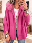 Lara – Cardigan de malha oversized com capuz de pelo