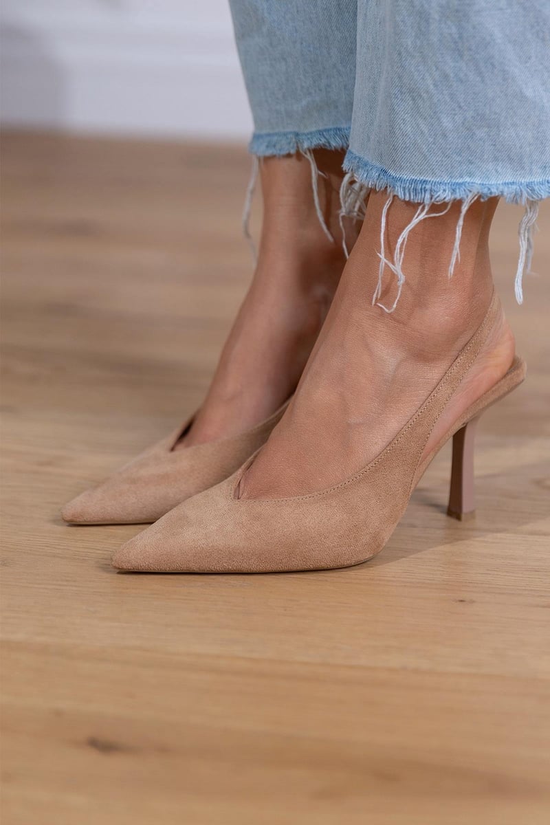 Sapatos slingback com elegância refinada feminino