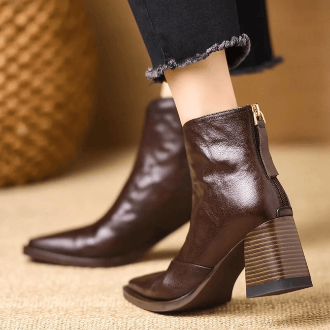 Anaïs – Botins de salto médio e linhas elegantes