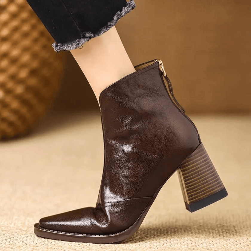 Anaïs – Botins de salto médio e linhas elegantes